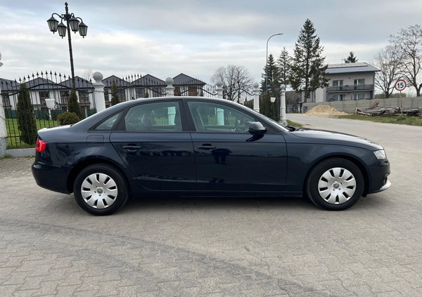 Audi A4 cena 31900 przebieg: 194000, rok produkcji 2010 z Koszalin małe 154